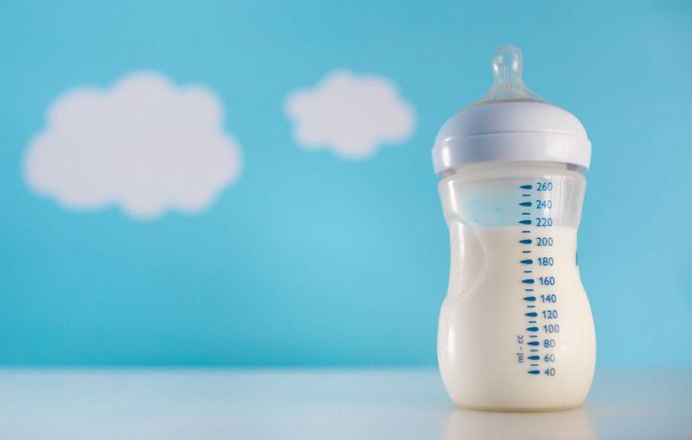 How to Deal With Painful Tummy? Choosing the Best Baby Bottle For Gas & Colic on the Market
