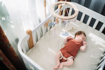 How Much Weight Can A Crib Hold? Easy Way Help You Find The Best One